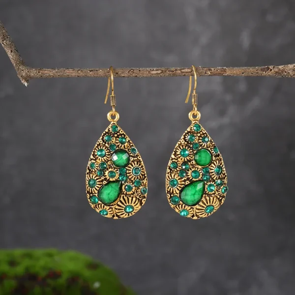 Vintage Water Drop Dangle Earrings - Image 4