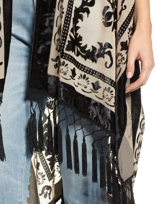 Bohemian kimono long cardigan with tassels - Image 5